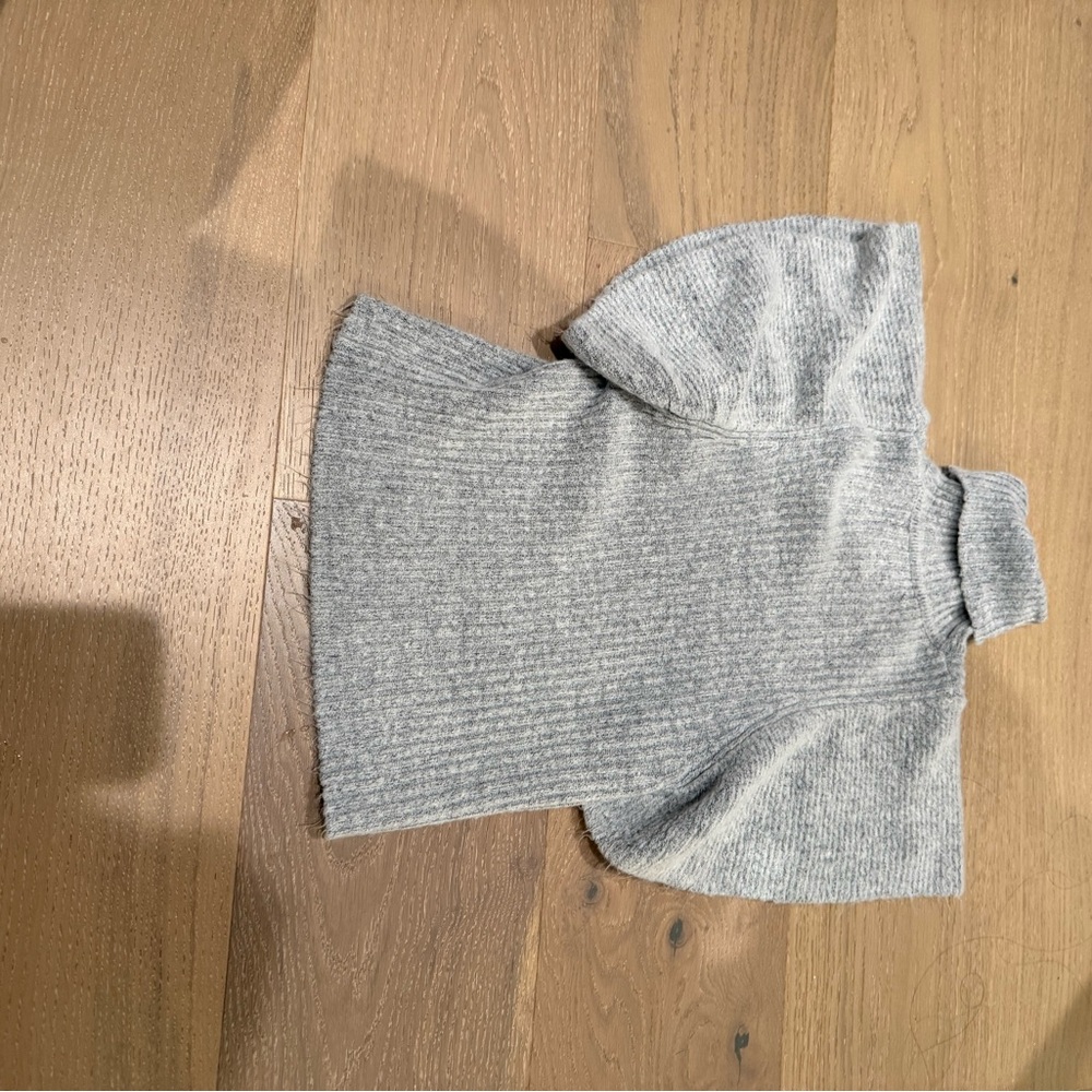 Olivaceous Light Gray Knit Sweater